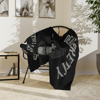 Dead Pretty gothic blanket with floral shadow motif
Alternative fashion gothic blanket for home decor
Edgy punk rock velveteen throw in gothic floral design