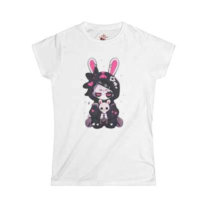 Camiseta con cuello en V y estampado de niña gótica con pucheros 