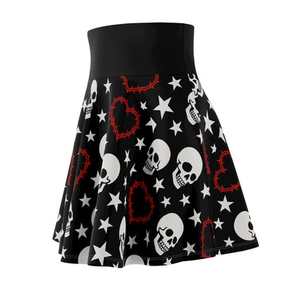 Gothic skater skirt with skull and heart print
Alternative punk fashion skirt with skull motif