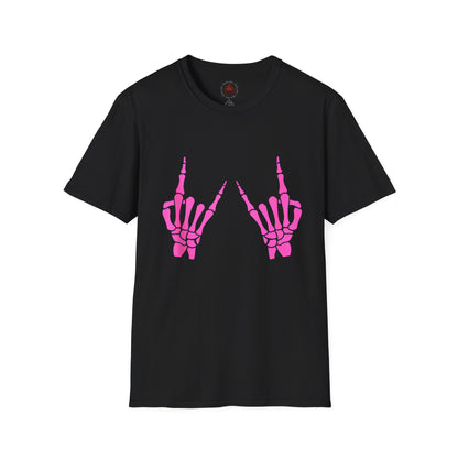 Camiseta gráfica con mano de roca rosa
