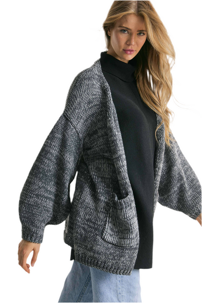 Long sleeve gothic knit cardigan in open-front style
Relaxed fit knit cardigan for punk rock layering
Alternative fashion cardigan in oversized gothic design