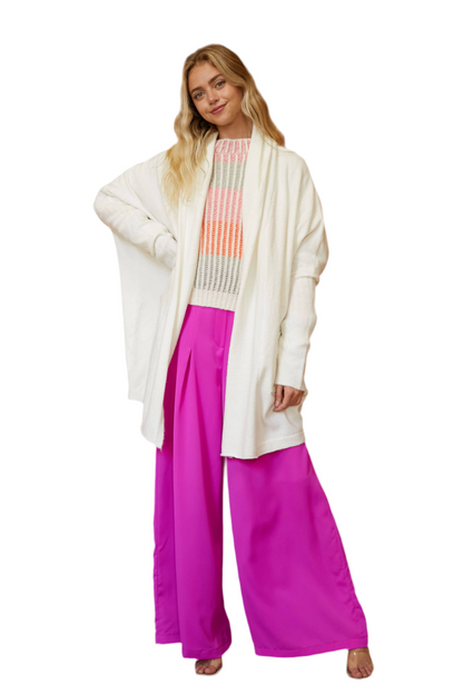 Oversized slouch gothic cardigan with dolman sleeves
Patterned knit cardigan in relaxed oversized fit
Alternative fashion gothic cardigan with grunge-inspired design
