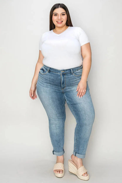 Full Size/Plus Size Cuffed Hem Slim Judy Blue Jeans