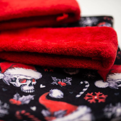 Calcetín navideño con calaveras de Papá Noel