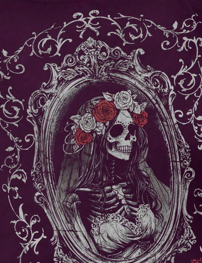 Gothic plum tee with skeleton bride and rose crown design
Dark romantic off-shoulder skull shirt in baroque frame
Vintage gothic t-shirt with roses and skeleton artwork
