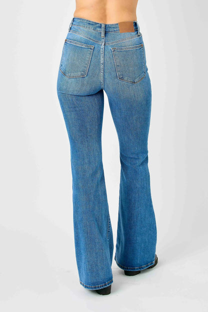 High Waist Classic Flare Judy Blue Jeans – Full & Plus Size