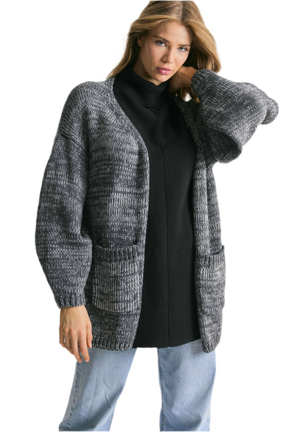 Long sleeve gothic knit cardigan in open-front style
Relaxed fit knit cardigan for punk rock layering
Alternative fashion cardigan in oversized gothic design