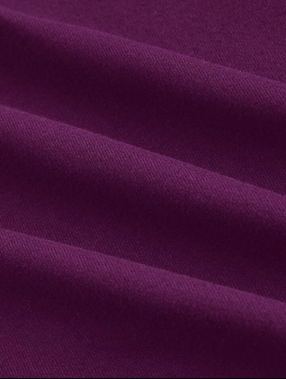 Gothic plum tee with skeleton bride and rose crown design
Dark romantic off-shoulder skull shirt in baroque frame
Vintage gothic t-shirt with roses and skeleton artwork
