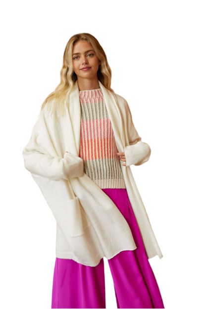 Oversized slouch gothic cardigan with dolman sleeves
Patterned knit cardigan in relaxed oversized fit
Alternative fashion gothic cardigan with grunge-inspired design
