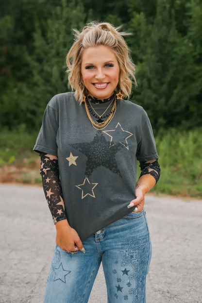 Paisley Riot Tee — black and white paisley star print shirt
Gothic paisley t-shirt with star motif in punk rock style
Alternative fashion tee with paisley and star design
