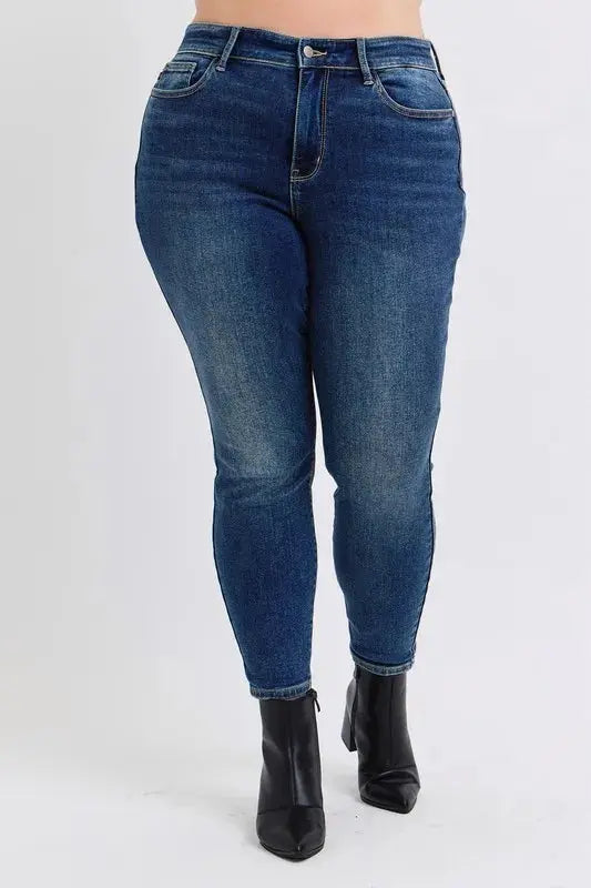 Curvy Mid-Rise Skinny Judy Blue Jeans with Thermal Lining