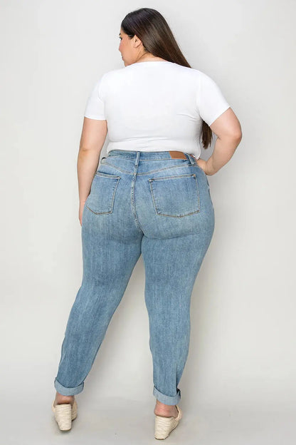 Full Size/Plus Size Cuffed Hem Slim Judy Blue Jeans