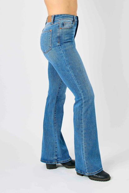 High Waist Classic Flare Judy Blue Jeans – Full & Plus Size